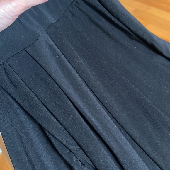 BCBGMAXAZRIA Skirt - Picture 6 of 7